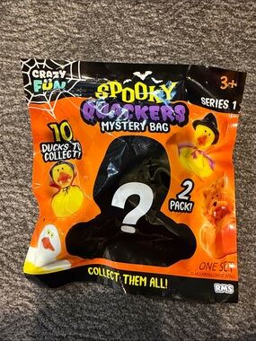 RMS Crazy Fun Spooky Quackers Mystery Bag  Series 1 (2-Pack)
